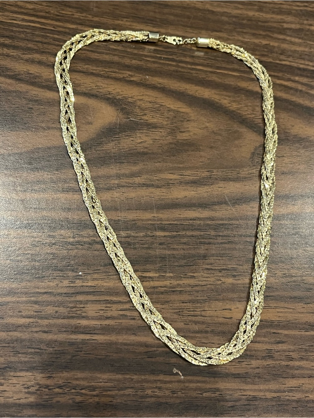 Classic 90s Vintage Gold Braided Chain Necklace